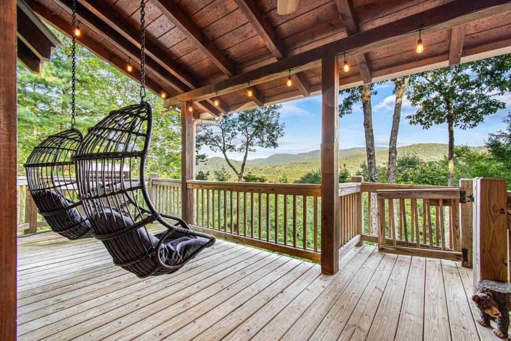 Cherry Log Summit Cabin By Bk Stays - Family Friendly - Playground - Game Room - Jacuzzi - Amazing Mountain Views المظهر الخارجي الصورة